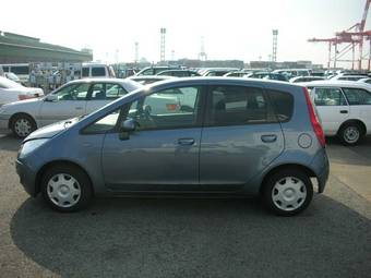 2005 Mitsubishi Colt Pictures