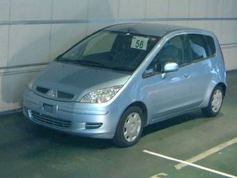 2005 Mitsubishi Colt Photos
