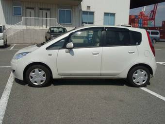 2005 Mitsubishi Colt Wallpapers