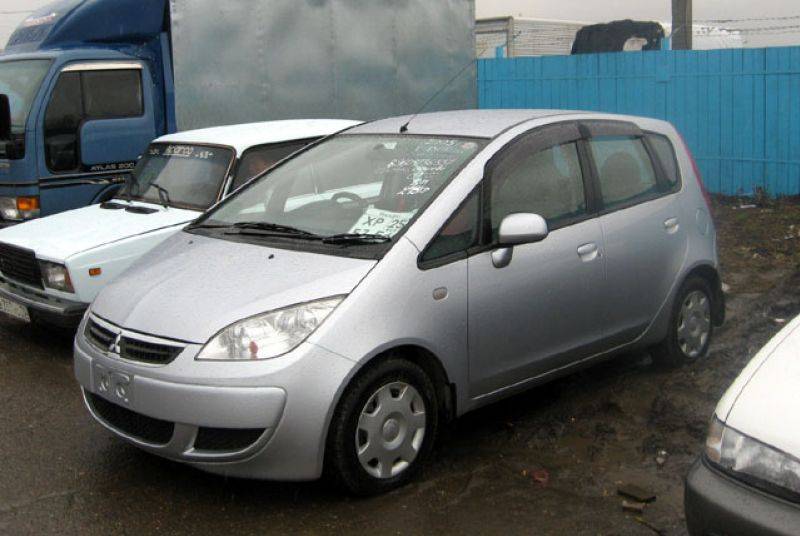 2005 Mitsubishi Colt