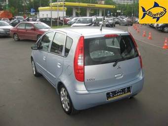 2005 Mitsubishi Colt Pictures