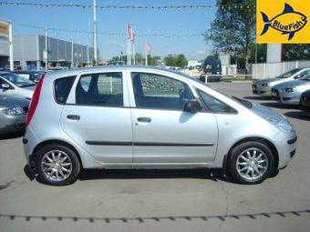 2005 Mitsubishi Colt Wallpapers