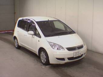 2005 Mitsubishi Colt Pics