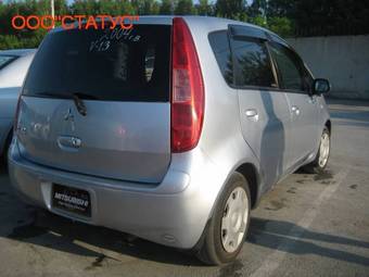 2005 Mitsubishi Colt Pics