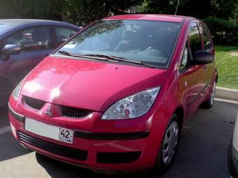 2005 Mitsubishi Colt Pics