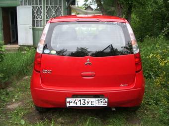 2005 Mitsubishi Colt Photos