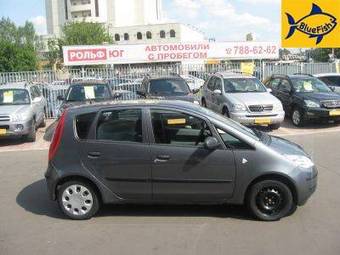 2005 Mitsubishi Colt Pictures