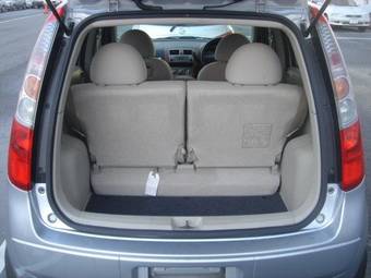 2005 Mitsubishi Colt Pictures
