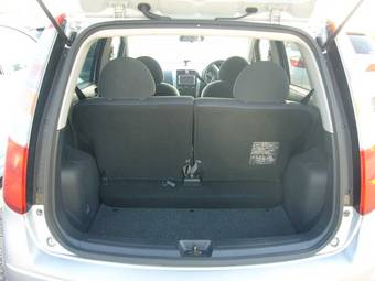 2005 Mitsubishi Colt Pictures