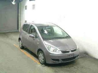 2005 Mitsubishi Colt Images