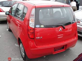 2005 Mitsubishi Colt Photos