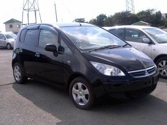 2005 Mitsubishi Colt Pictures