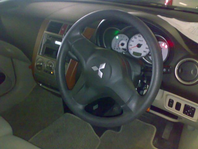 2006 Mitsubishi Colt