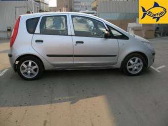 2006 Mitsubishi Colt Pictures