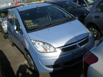 2006 Mitsubishi Colt Pictures