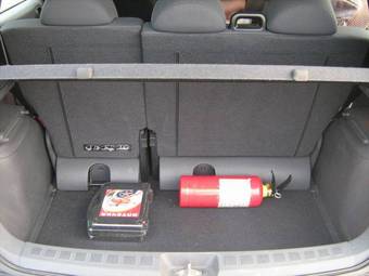 2006 Mitsubishi Colt Photos