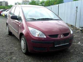 2006 Mitsubishi Colt Photos