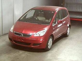 2006 Mitsubishi Colt Photos