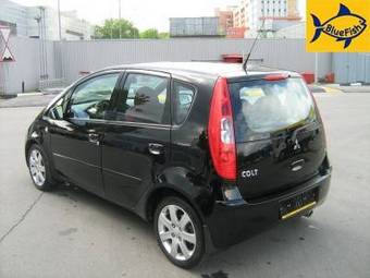 2006 Mitsubishi Colt Photos