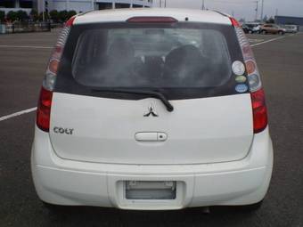 2006 Mitsubishi Colt Pictures