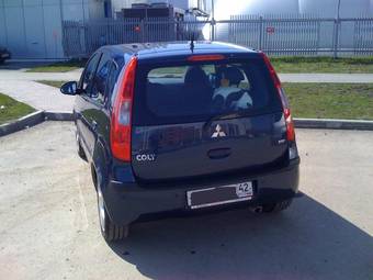 2006 Mitsubishi Colt Pictures