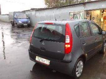 2006 Mitsubishi Colt Pictures