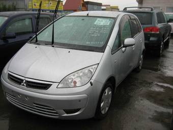 2006 Mitsubishi Colt Photos