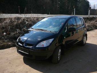2006 Mitsubishi Colt Pictures
