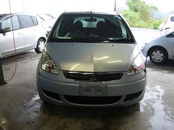 2006 Mitsubishi Colt Pictures