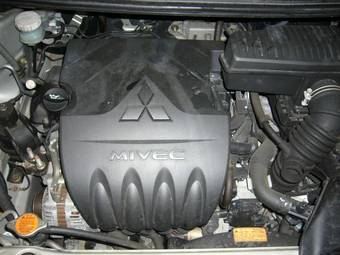 2006 Mitsubishi Colt Photos