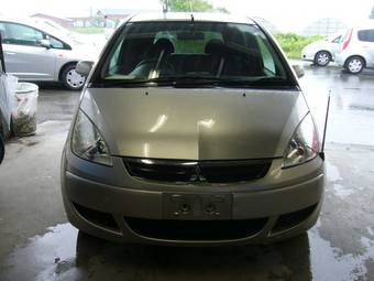 2006 Mitsubishi Colt Photos