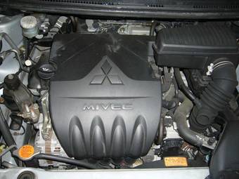 2006 Mitsubishi Colt Images