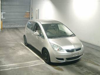 2006 Mitsubishi Colt Pictures