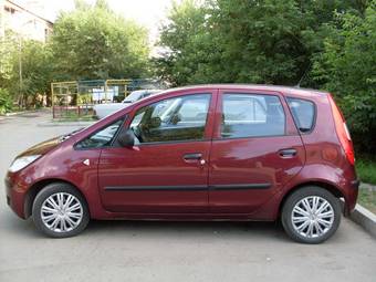 2006 Mitsubishi Colt Pictures