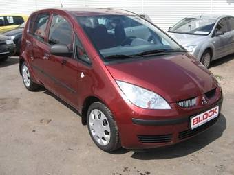 2006 Mitsubishi Colt Pictures