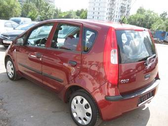 2006 Mitsubishi Colt Photos