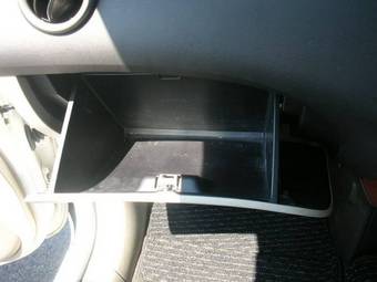 2006 Mitsubishi Colt Photos