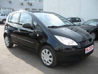 2006 Mitsubishi Colt Pictures