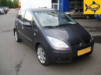 2006 Mitsubishi Colt Pictures