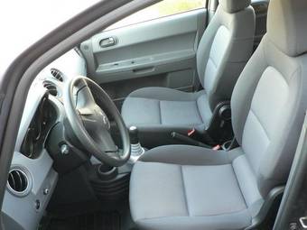 2006 Mitsubishi Colt Images