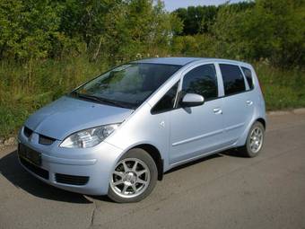 2006 Mitsubishi Colt Wallpapers
