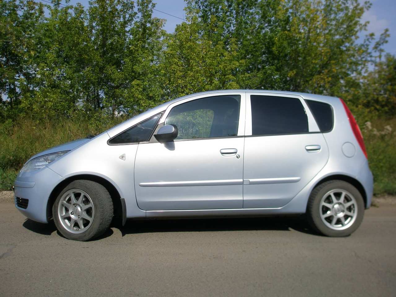 2006 Mitsubishi COLT specs, Engine size 1500cm3, Fuel type