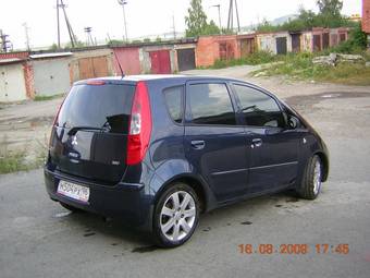 2006 Mitsubishi Colt Photos