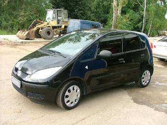 2006 Mitsubishi Colt Pictures