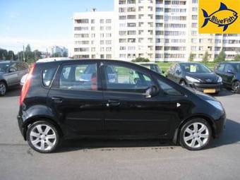 2006 Mitsubishi Colt Pictures