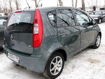 2007 Mitsubishi Colt Pictures