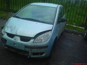 2007 Mitsubishi Colt Photos