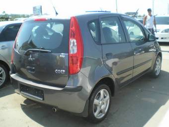 2007 Mitsubishi Colt Photos