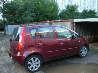 2007 Mitsubishi Colt Pictures