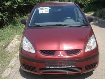 2007 Mitsubishi Colt Pictures